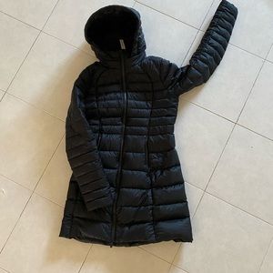 Lululemon Pack it Down Jacket *Long *Black